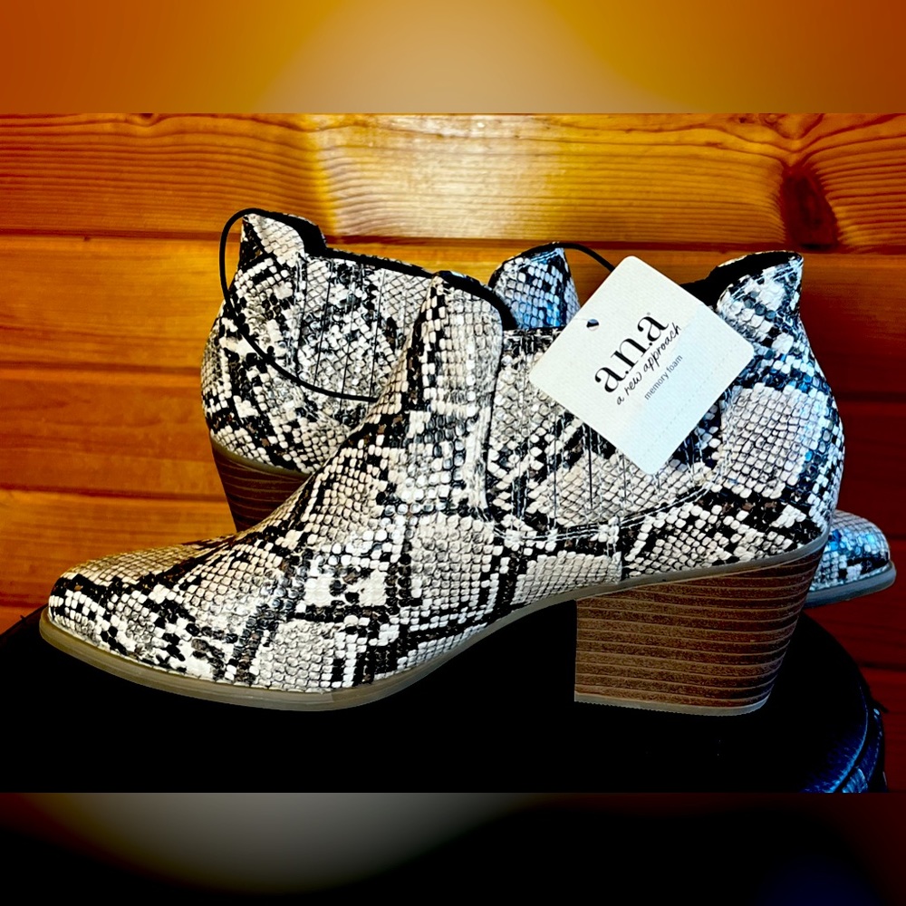 A.N.A- Black and white snakeskin slip on boots